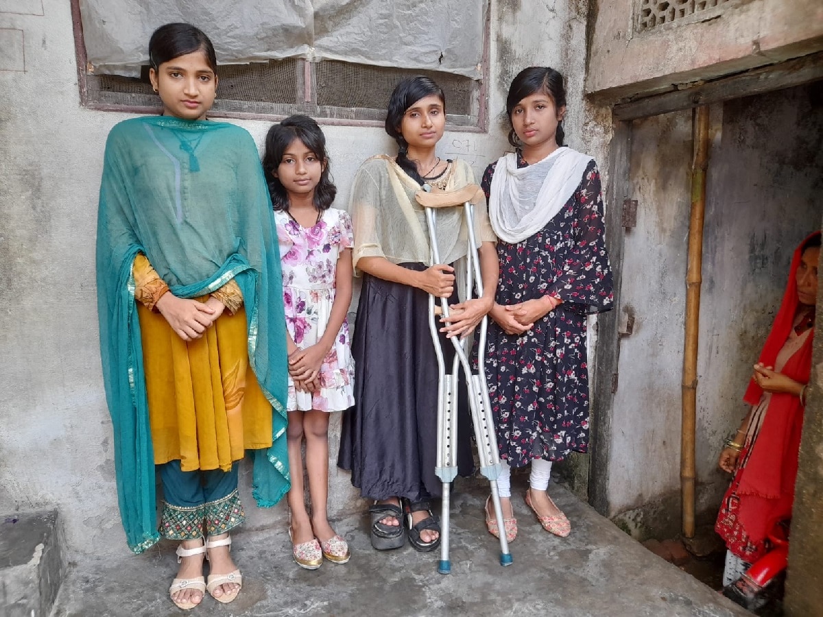 Motihari: चार मुस्लिम बहने गाती हैं हिन्दू धार्मिक गीत, सौहार्द की बन गई मिसाल