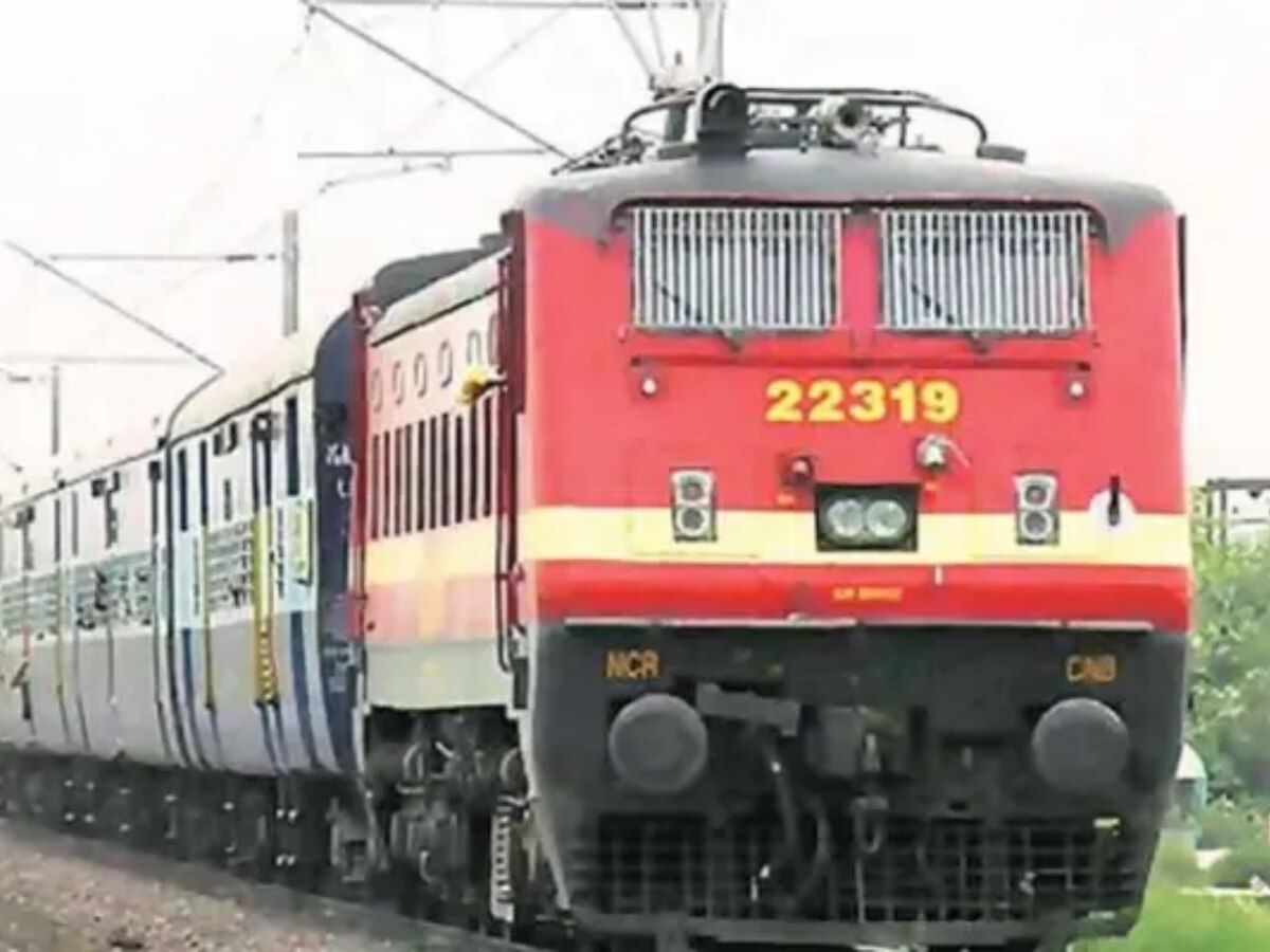 Akaltara Train Accident: अकलतरा रेल हादसे से प्रभावित हुई ट्रेनें, मंडल ने जारी किया रद्दीकरण का आदेश