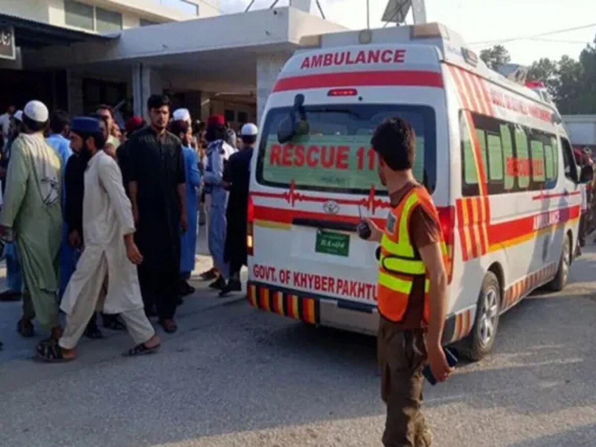 Bomb Blast in Pakistan: ପାକିସ୍ତାନରେ ପୁଣି ଥରେ ଆତଙ୍କୀ ଆକ୍ରମଣ! ବୋମା ବିସ୍ଫୋରଣରେ ୪୪ ଜଣଙ୍କ ମୃତ୍ୟୁ 