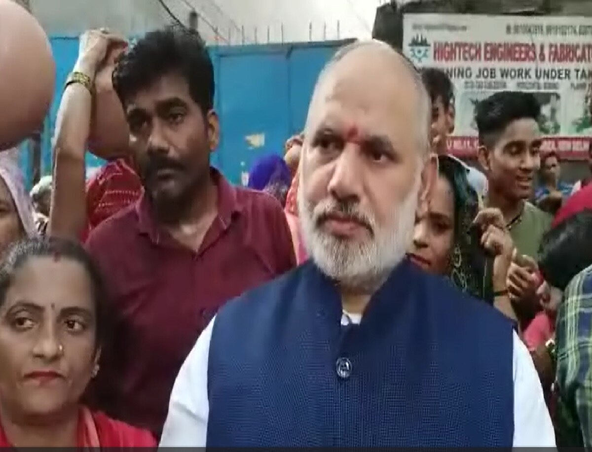 Delhi Water Crisis karol bagh anand parbat water supply stopped 60 days