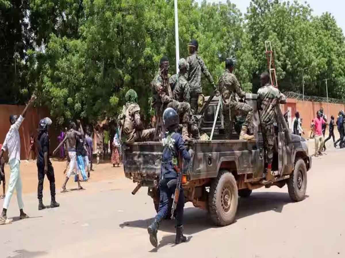 Niger Coup: नाइजर के सैन्य शासक ने दी दूसरे देशों को चेतावनी, हमारे मामले में न दें दखल, जनता से की ये अपील 