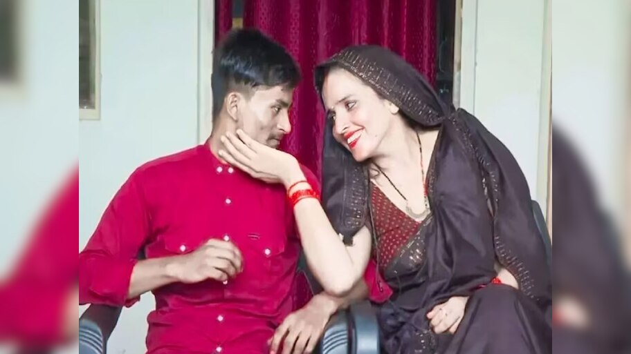 Seema Haider News: सीमा हैदर के मामले में बड़ा एक्शन, 2 एसएसबी जवान निलंबित