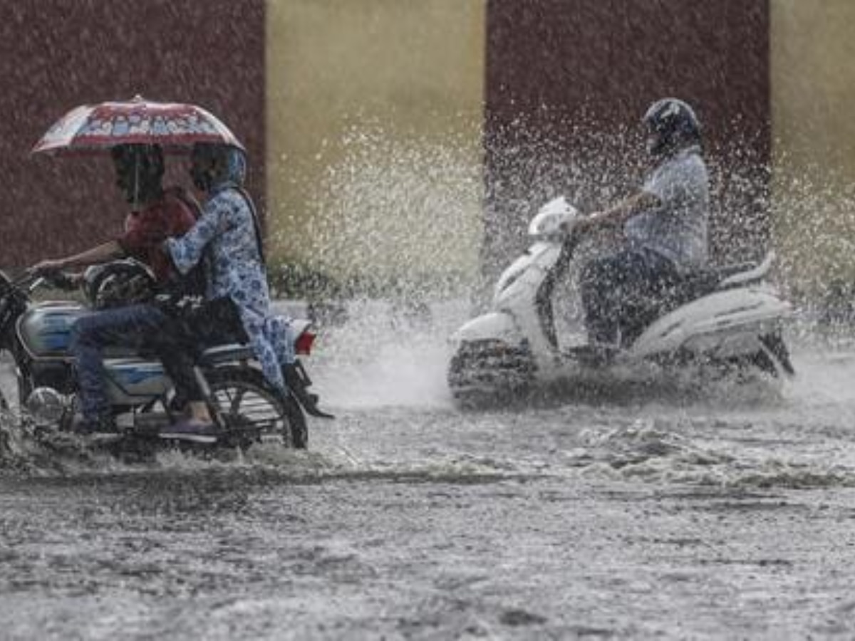 MP Weather Report: आज इन जिलों में होगी बारिश, मौसम विभाग ने कई शहरों के लिए जारी किया रेड अलर्ट