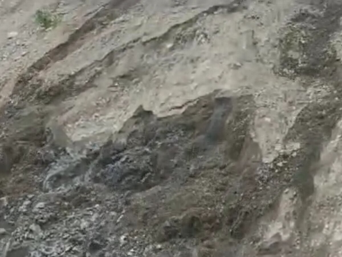Himachal Landslide: कुल्लू में फटा बादल, चंडीगढ-शिमला NH मार्ग पर भी लैंडस्लाइड