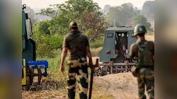 J&K: कुपवाड़ा में LOC पर घुसपैठ की कोशिश नाकाम, सुरक्षाबलों ने मार गिराया आतंकी