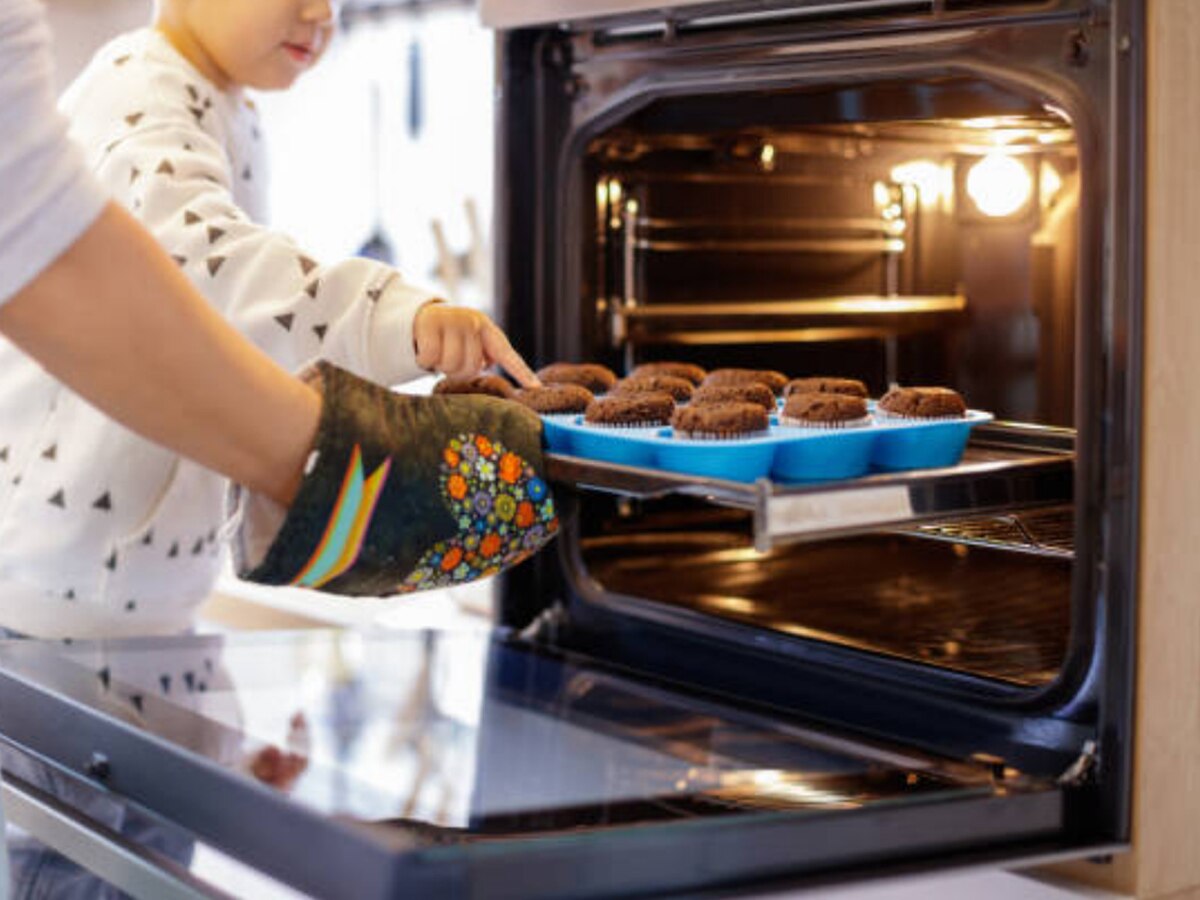 how microwave oven impacts your body if using it everyday शरीर पर