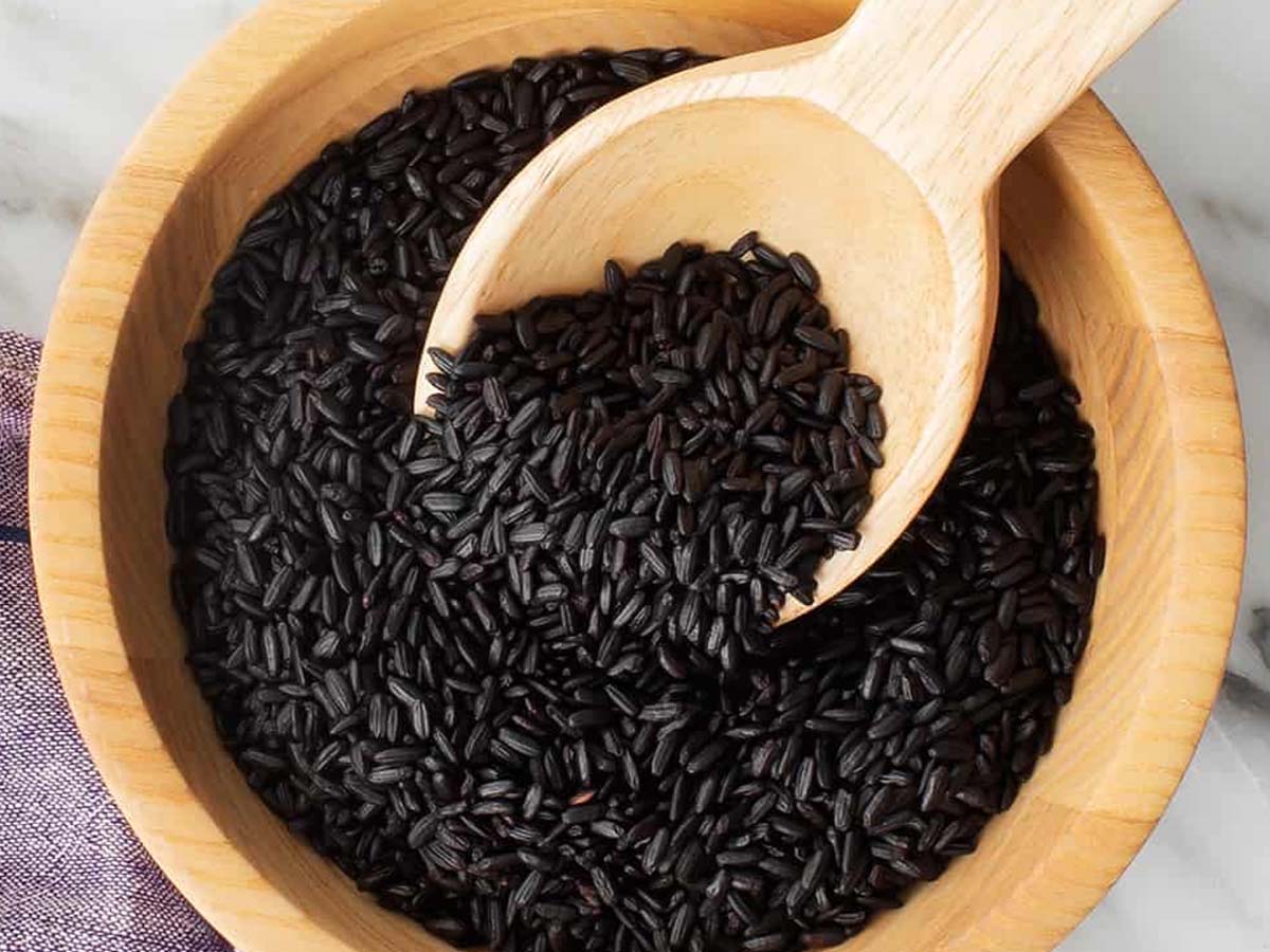 Black Rice benefit farmer earning more from black rice | काले चाव ले ...