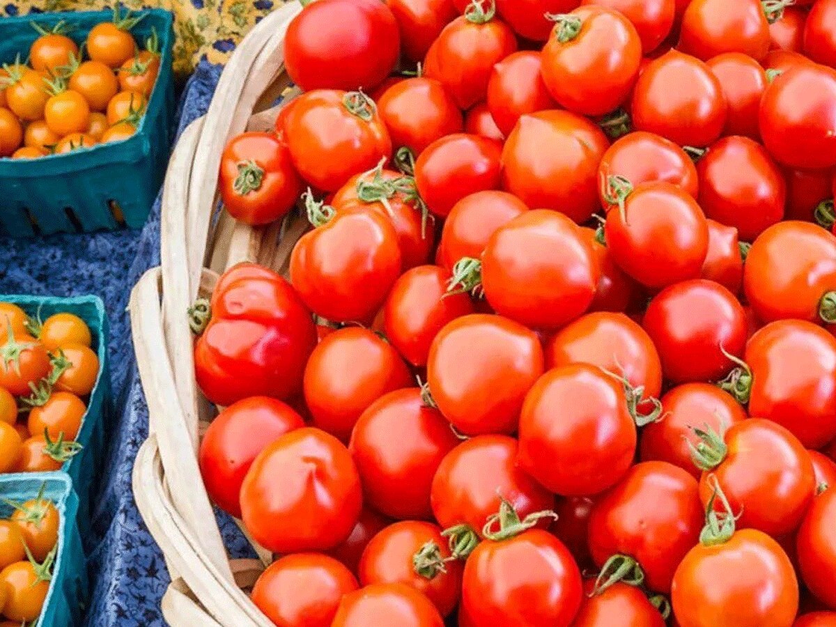 Tomato Price: टमाटर के बाद अब ये सब्जी लाएगी लोगों के आखों में आंसू 