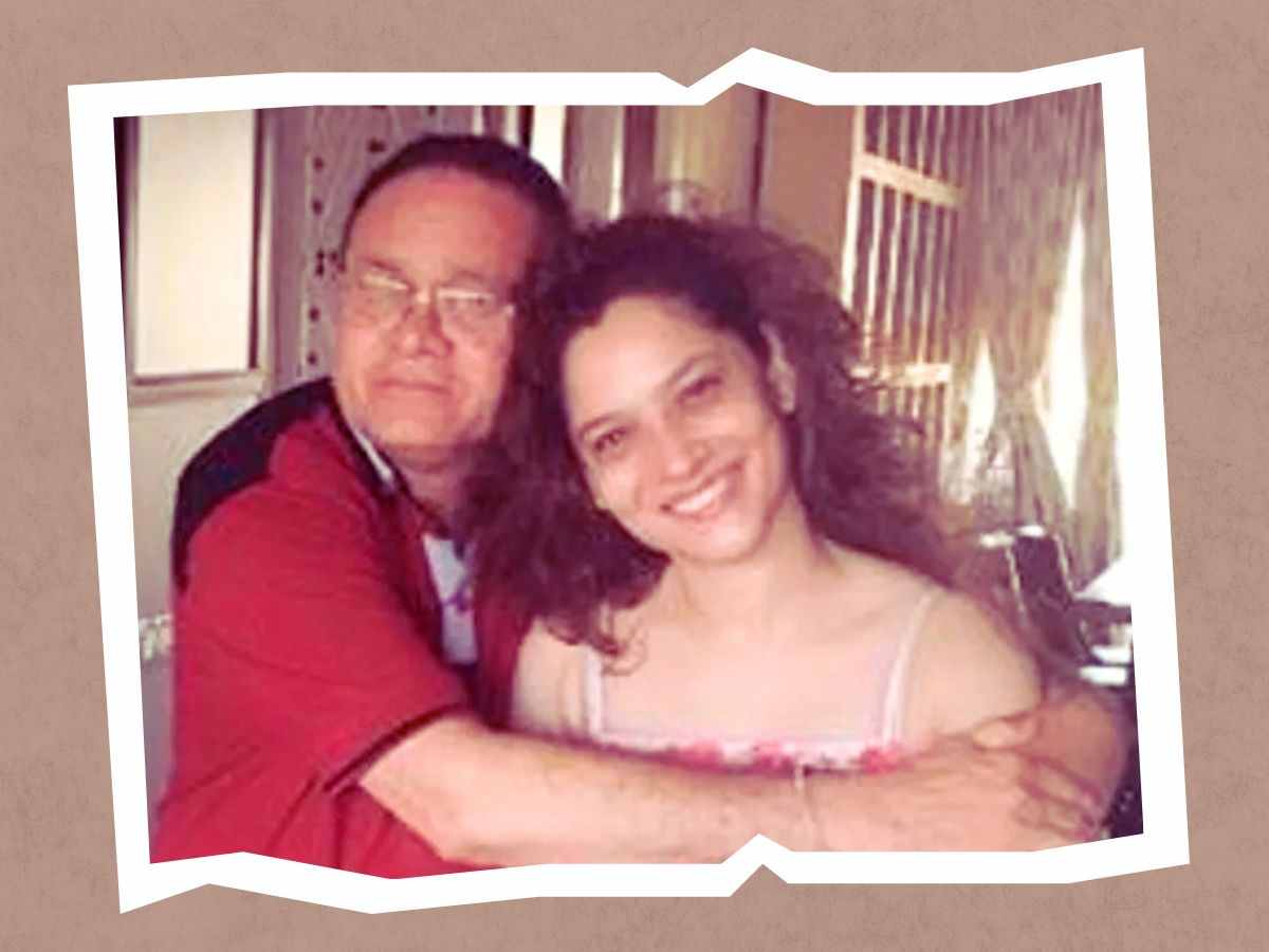 Ankita Lokhande Father: 'पवित्र रिश्ता' फेम अंकिता लोखंडे के पिता का निधन, 68 की उम्र में दुनिया को कहा अलविदा Ankita Lokhande Father: 'पवित्र रिश्ता' फेम अंकिता लोखंडे के पिता का निधन, 68 की उम्र में दुनिया को कहा अलविदा