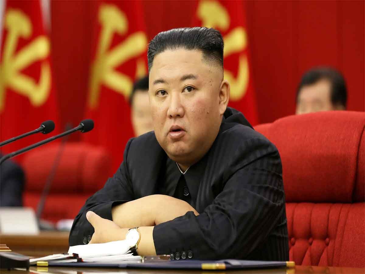 North Korea: किम जोंग उन के खतरनाक इरादे! मिसाइल फैक्ट्रियों का किया दौरा, हथियारों के उत्पादन में तेजी लाने का दिया आदेश