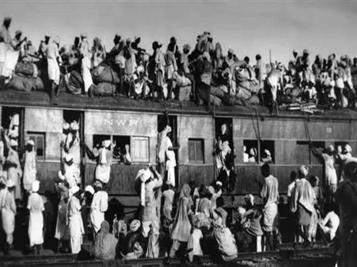 The Partition of India: जब भारत और पाकिस्‍तान के बीच हुआ बंटवारा तो इस तरह बंटी दोनों देशों के बीच सेना