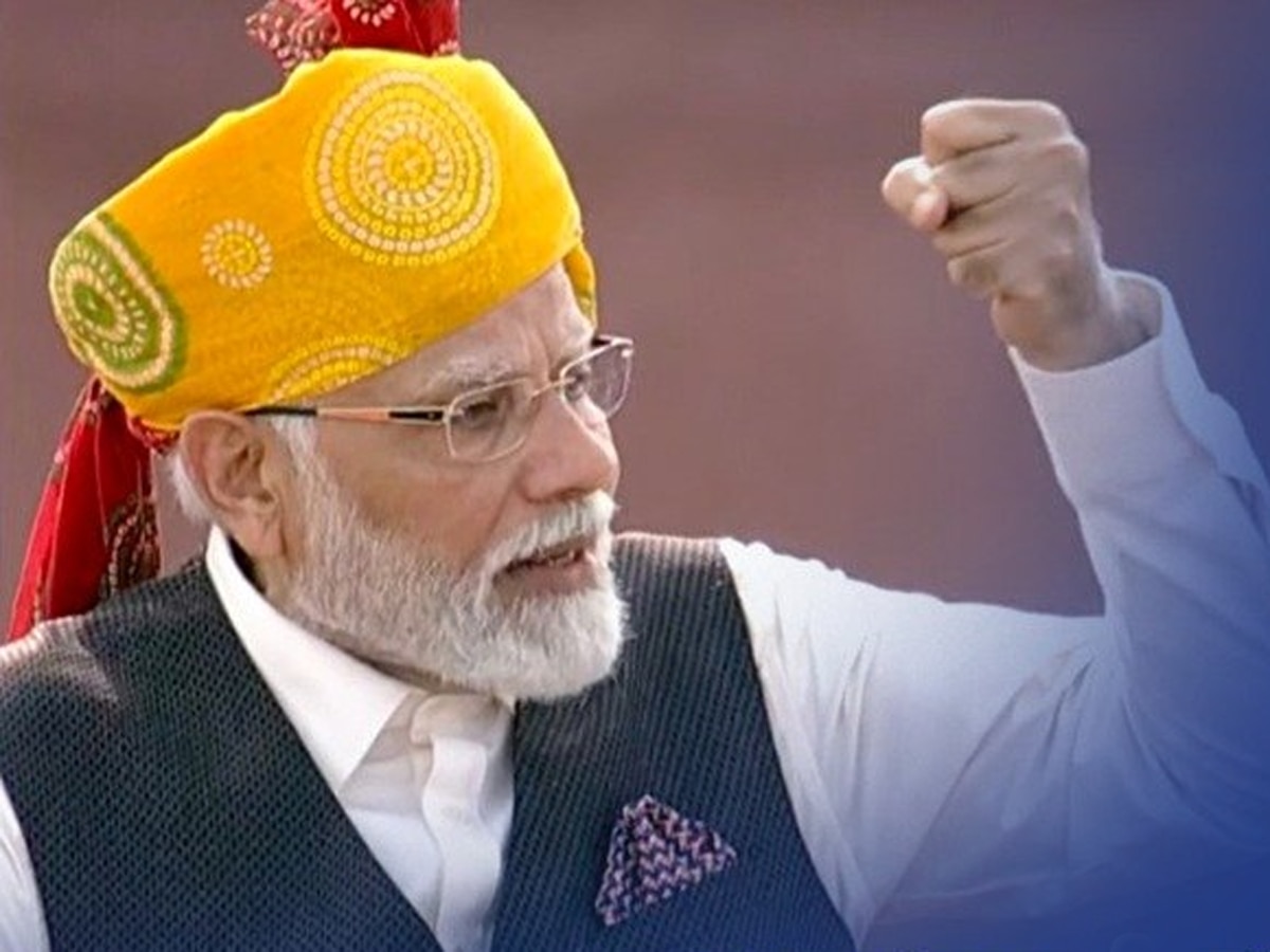 PM Modi ने लाल किले से 90 मिनट दिया भाषण, जानें कितना है सबसे लंबी स्पीच का रिकॉर्ड