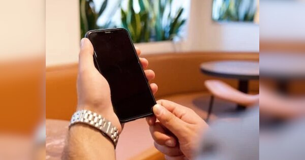 mobile use in toilet bathroom is dangerous to health phone ke nuksan ...
