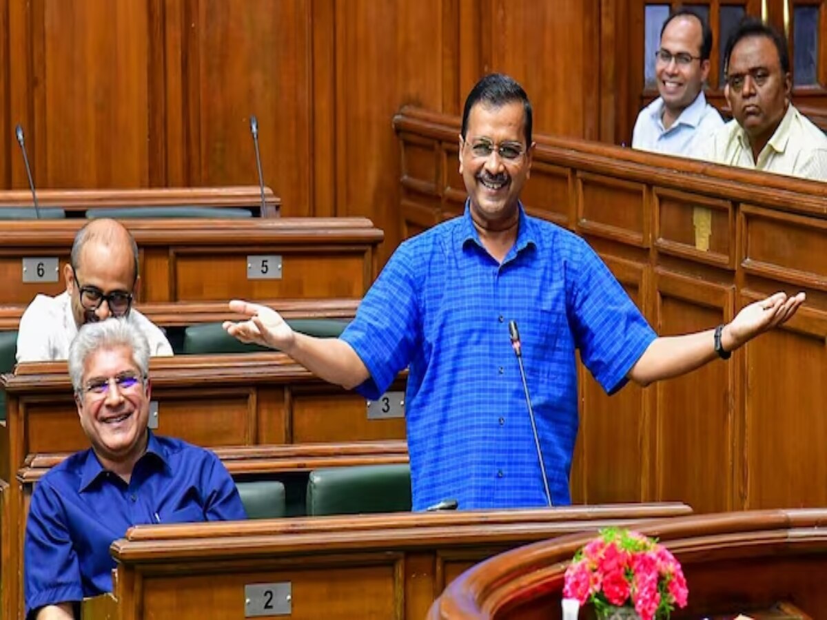 Delhi Assembly Session: दिल्ली सेवा बिल को CM ने करार दिया संघियों के दिमाग का खुराफात