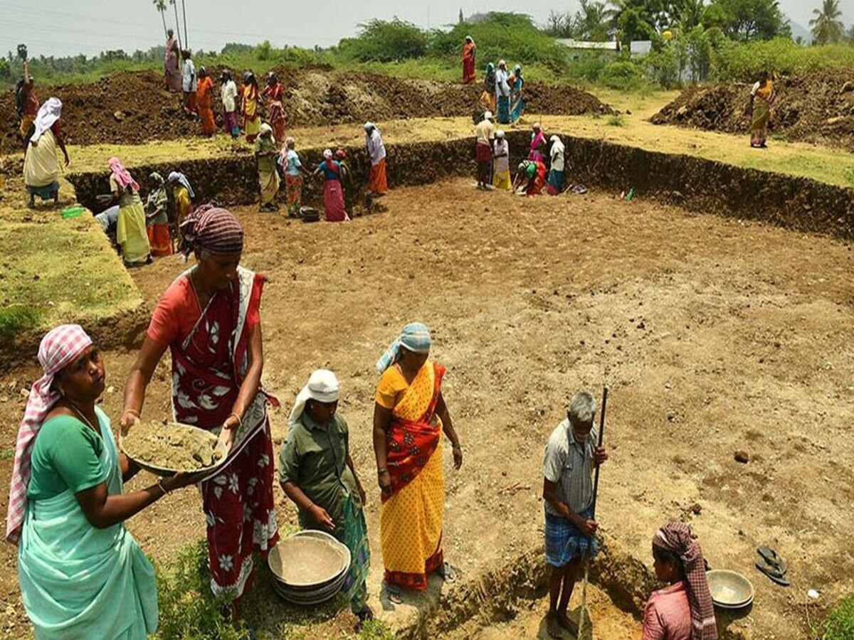 MGNREGA Scheme: ମନରେଗା ଉପରେ ନଜର ରଖିବ ଡ୍ରୋନ; ଜାରି ହେଲା କେନ୍ଦ୍ରୀୟ ନିର୍ଦ୍ଦେଶନାମା 