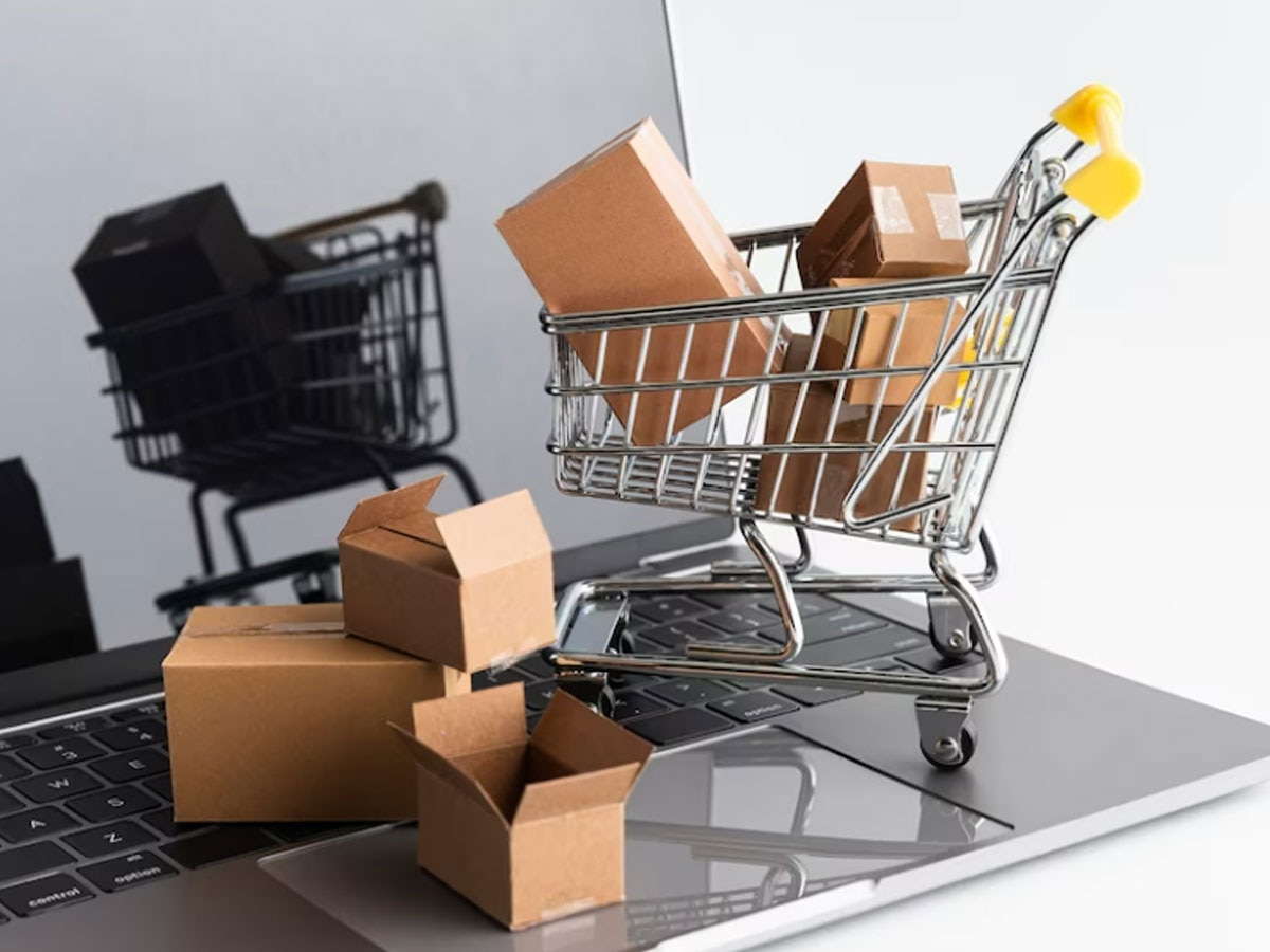 Online Shopping: सरकार जल्द ला सकती है ये नीति, ऑनलाइन शॉपिंग करने वालों के लिए बड़ा अपडेट