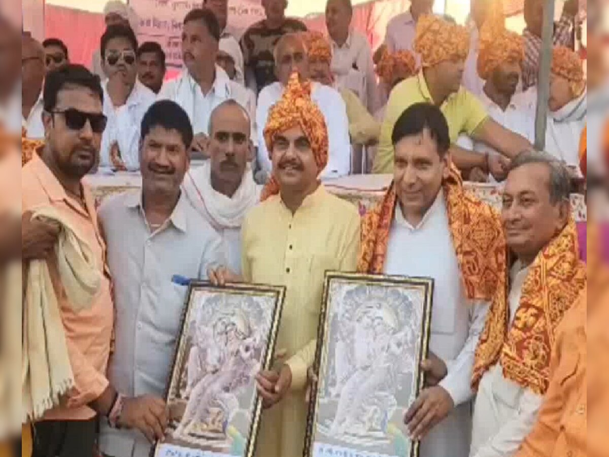 Palwal News: 250 साल पुराने मंदिर में दंगल का हुआ आयोजन, जानें क्यों नहीं लगा किसी को 1 लाख का इनाम