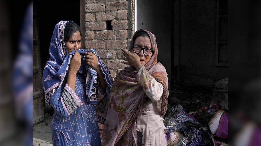 Pakistan News:100 परिवारों को मुआवजा; ईश निंदा के इल्जाम में जलाए गए थे इनके घर 