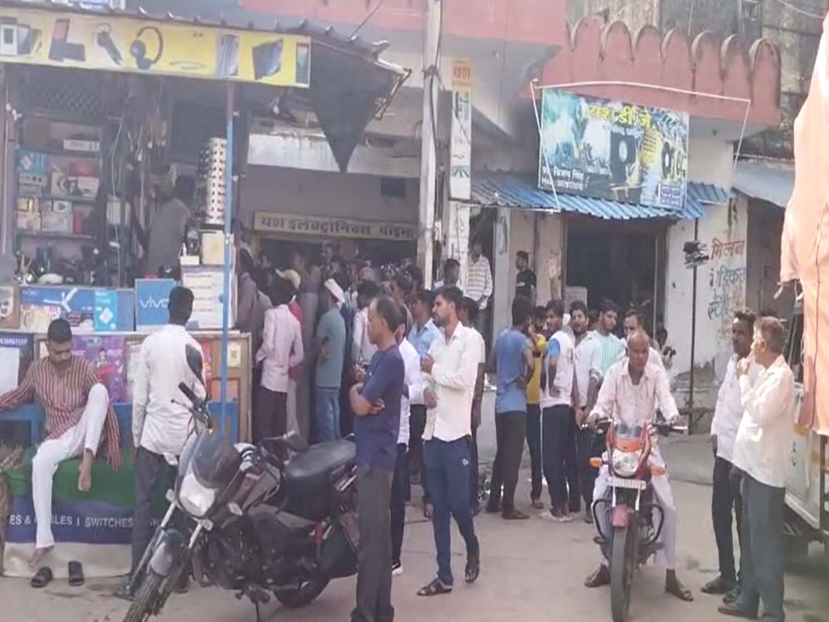 Sikar News: सीकर में लूट के विरोध में रायपुर के बाजार बंद, आरोपियों की गिरफ्तारी की मांग तेज