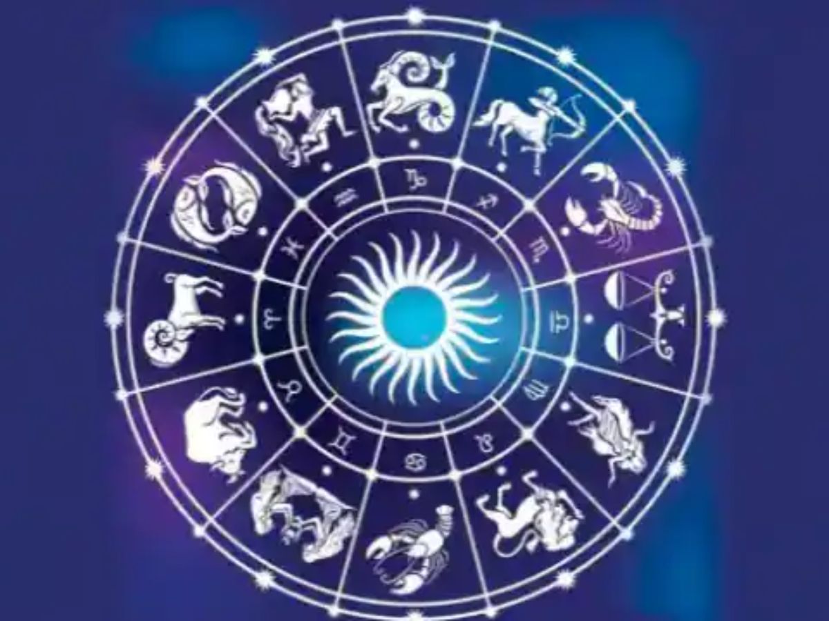 Today&#039;s Horoscope: मेष के जातकों को इस क्षेत्र में मिलेगी घनघोर तरक्की, तो मिथुन को बरतनी होगी एक खास सावधानी