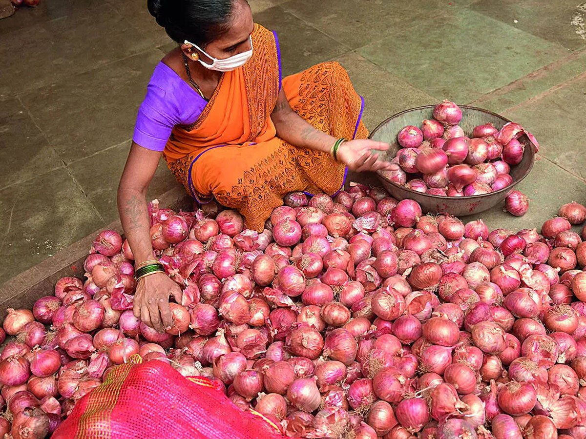 Onion Price: महंगी प्‍याज से म‍िलेगी राहत! सरकार ने क‍िसानों को मनाया, कल सुबह से होगा यह काम