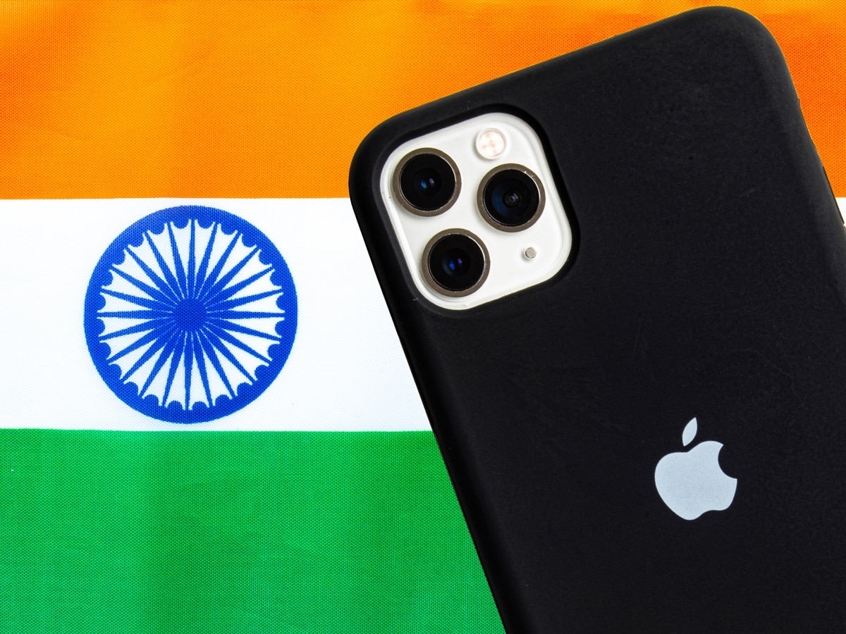 Apple ने बना डाला शातिर Plan, भारत में बनेगी दुनिया की सबसे बड़ी iPhone फैक्ट्री!