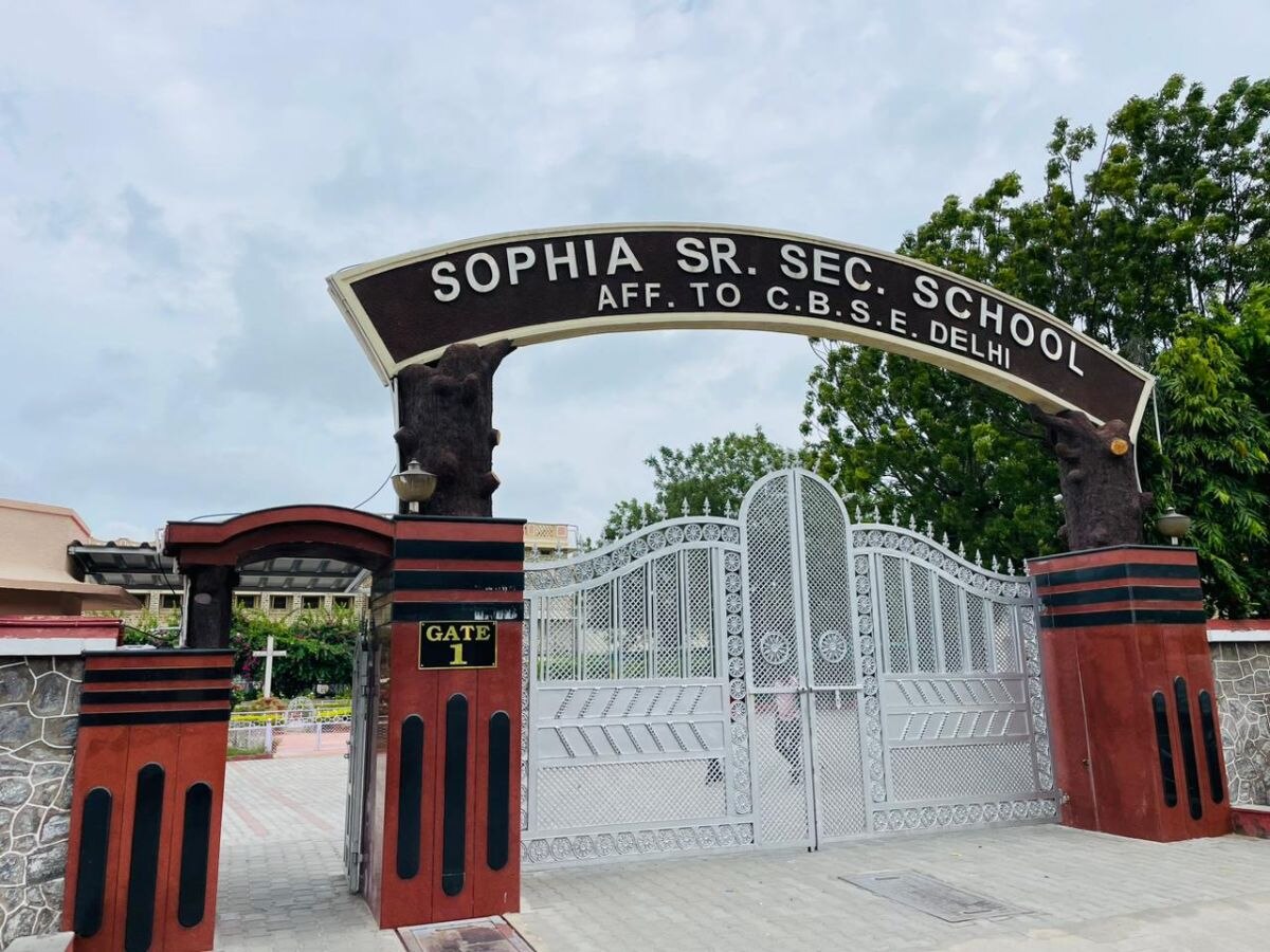 Sophia School Controversy