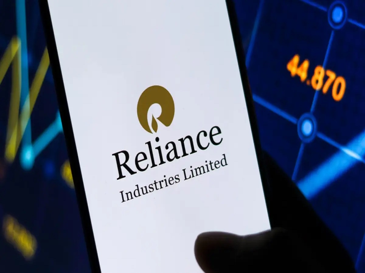 Reliance-SBI समेत इन कंपनियों को हुआ भारी नुकसान, 7 कंपनियों का बढ़ा मार्केट कैप