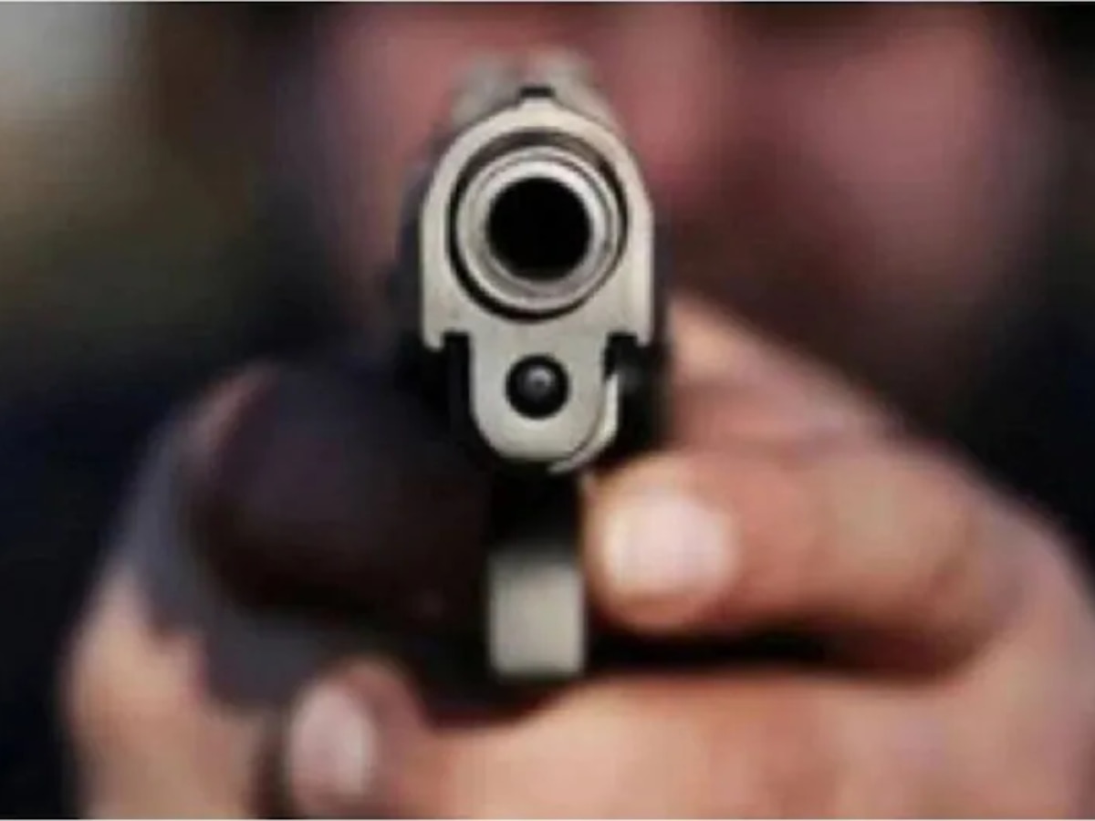 Delhi Crime News: भजनपुरा में फायरिंग, Amazon सीनियर मैनेजर की गोली मारकर हत्या