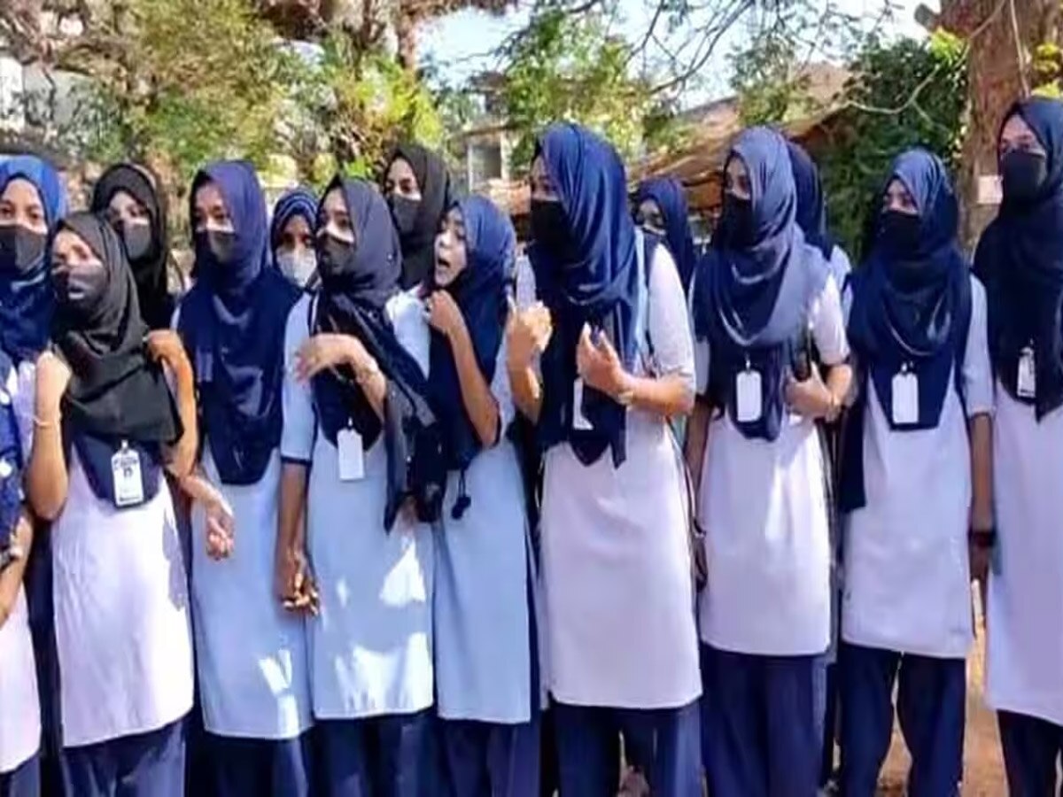 MP News: छात्रों को हिजाब पहनने के लिए मजबूर नहीं कर सकते, या धागा पहनने पर रोक नहीं लगा सकते: मध्य प्रदेश HC