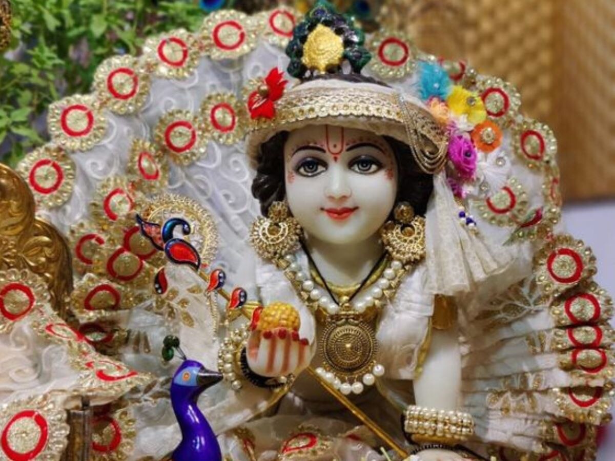 Laddu Gopal Puja Vidhi