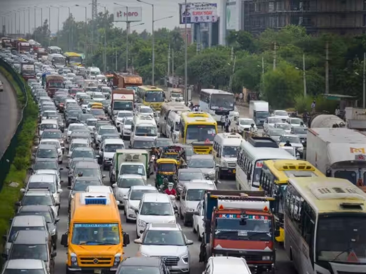 G20 Summit Traffic Advisory: दिल्ली में ट्रैफिक पुलिस ने जारी की एडवाइजरी, इन रास्तों पर जाने से बचें, जानें पूरा अपडेट 