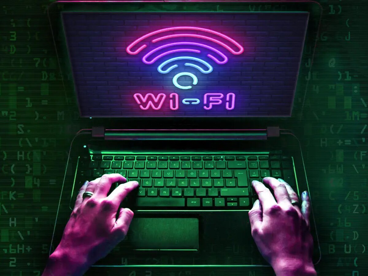 WiFi हो जाएगा Hack! तुरंत बदल डालें ये Settings, नहीं तो पैसे आप भरेंगे और मजे लेगा कोई और