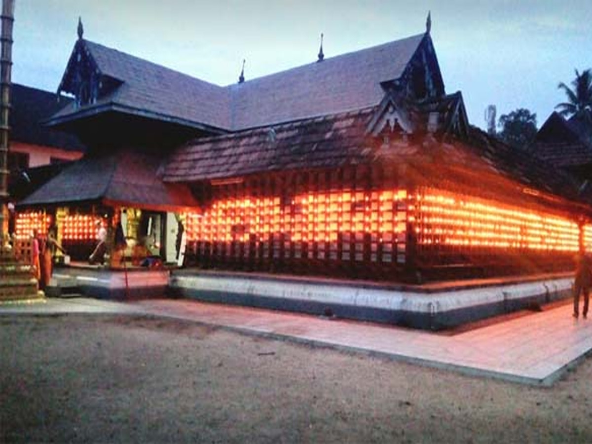 Thiruvarppu Krishna Temple: इस कृष्ण मंदिर में भगवान को रोजाना 10 बार ...