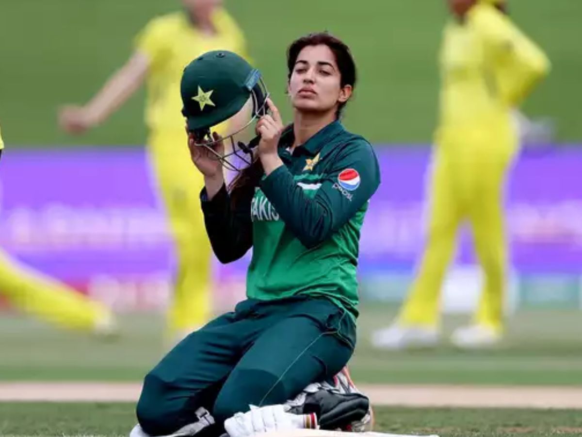 Aliya Riaz Cricket Player Pakistan finished match like ms dhoni by hits ...