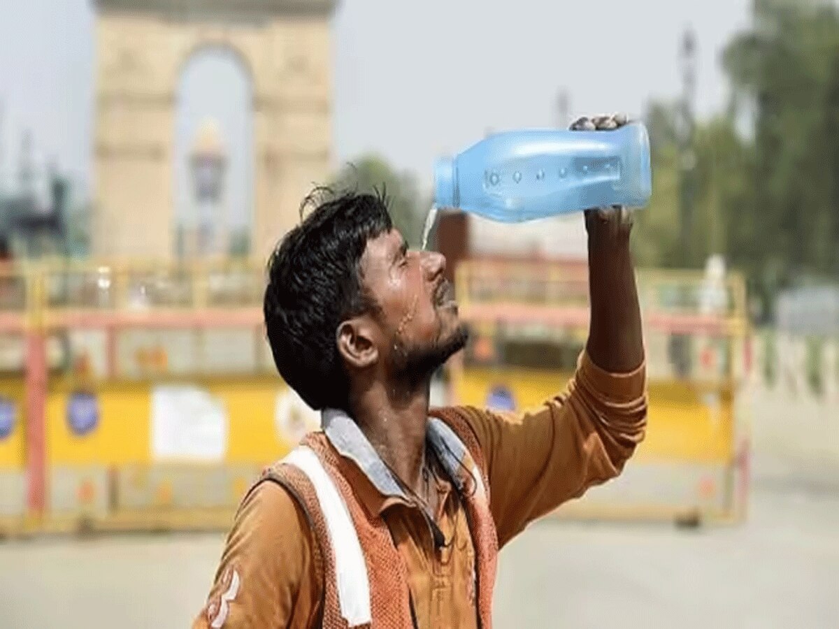 Delhi Weather: ये है साल का सबसे गर्म महीना, 85 साल का तोड़ा रिकॉर्ड, दिल्ली में गर्मी ने छुड़ाए लोगों के पसीने