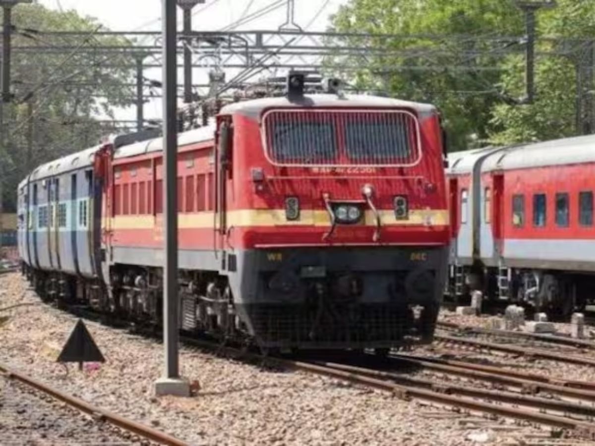 ट्रेन में सामान चोरी होने पर क्या मिलता है मुआवजा, जानें रेलवे के नियम