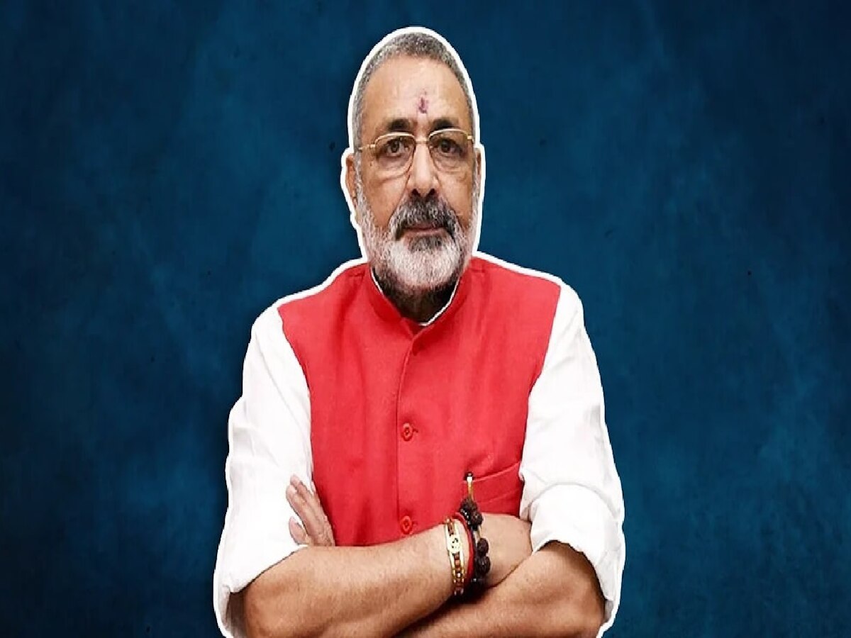 Giriraj Singh Birthday: अशोकधाम मंदिर में मनाया गया केंद्रीय मंत्री गिरिराज सिंह का जन्मदिन, परिसर में किया गया पौधारोपण