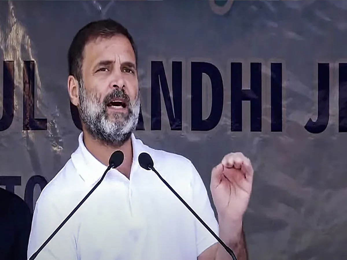 Fight Between Ideas Of Gandhi And Godse In India Rahul Gandhi Attacks ...