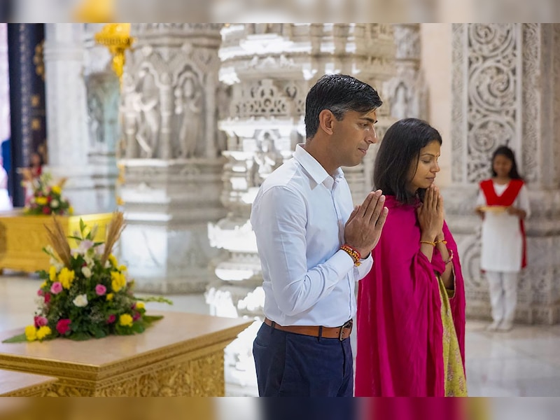 G 20 summit Rishi Sunak and wife Akshata Pyaar visit akshradham temple ...
