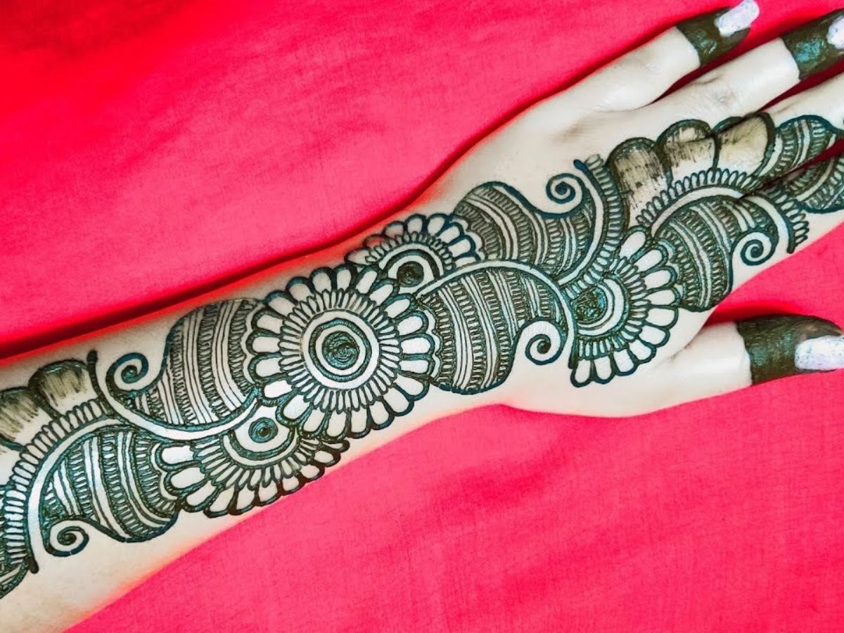 Mehndi | New Easy Trick Mehndi Designs 2019 | Mehndi Lagane Ka Asan Tarika  - YouTube