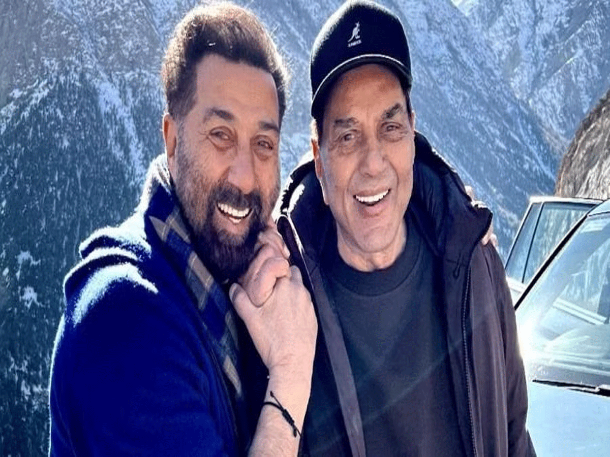 dharmendra health father sunny Deol took him to America for medical treatment gadar 2 | Dharmendra Health: धर्मेंद्र की तबीयत बिगड़ी, इलाज के लिए अमेरिका लेकर पहुंचे सनी देओल | Hindi News ...