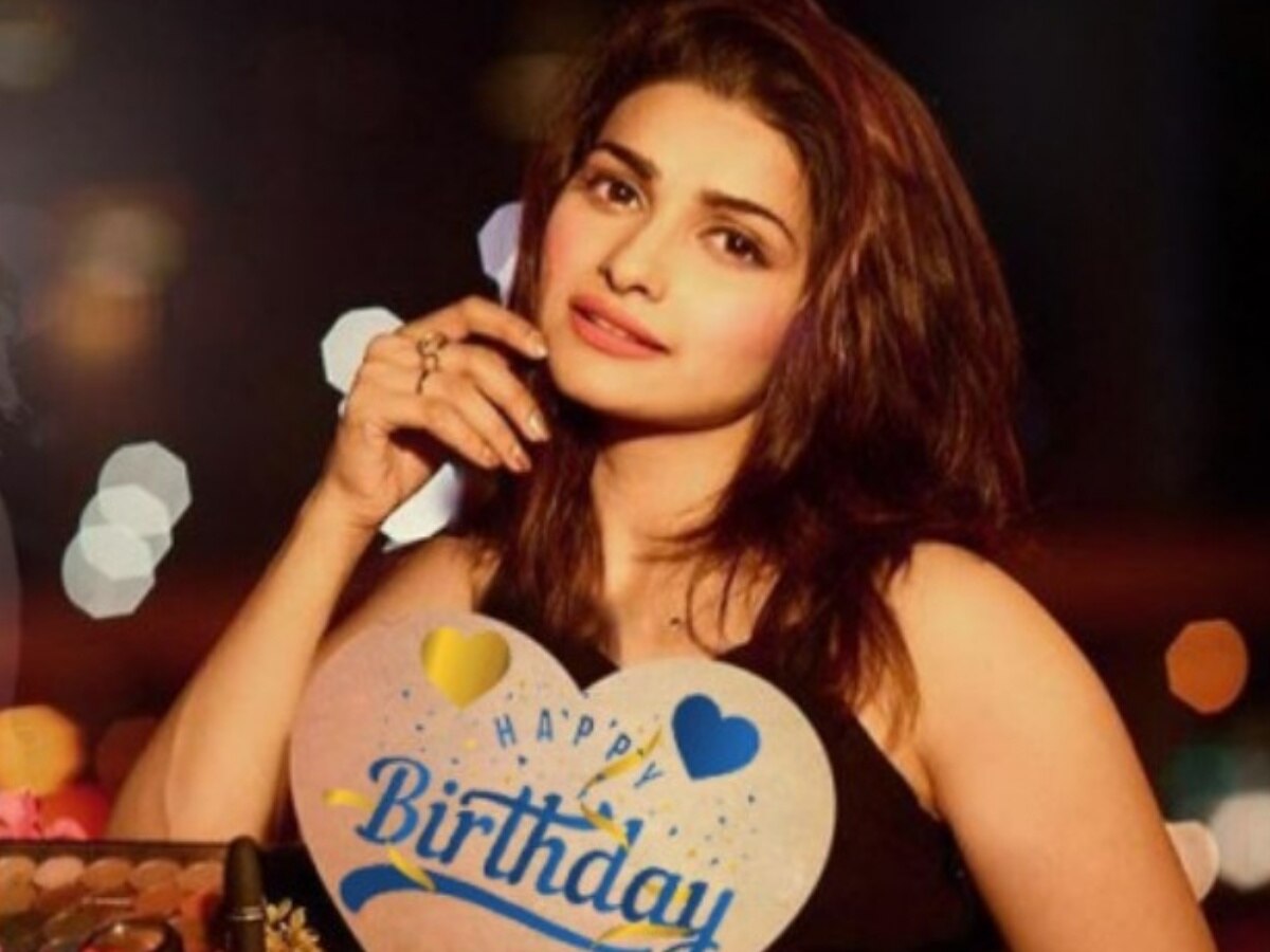 Prachi Desai Birthday: जब बॉयफ्रेंड को सरप्राइज देने अंजान देश पहुंची थीं प्राची देसाई, टूट गया था एक्ट्रेस का दिल