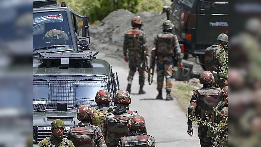 JK Encounter: जम्मू व कश्मीर के राजौरी में एनकाउंटर, एक जवान शहीद और एक आतंकी ढेर