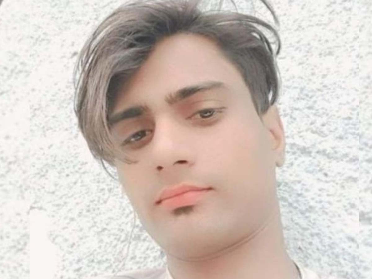 राजस्थान में मुस्लिम शख्स को पीट-पीट कर मार डाला, 5 गिरफ्तार राजस्थान में मुस्लिम शख्स को पीट-पीट कर मार डाला, 5 गिरफ्तार