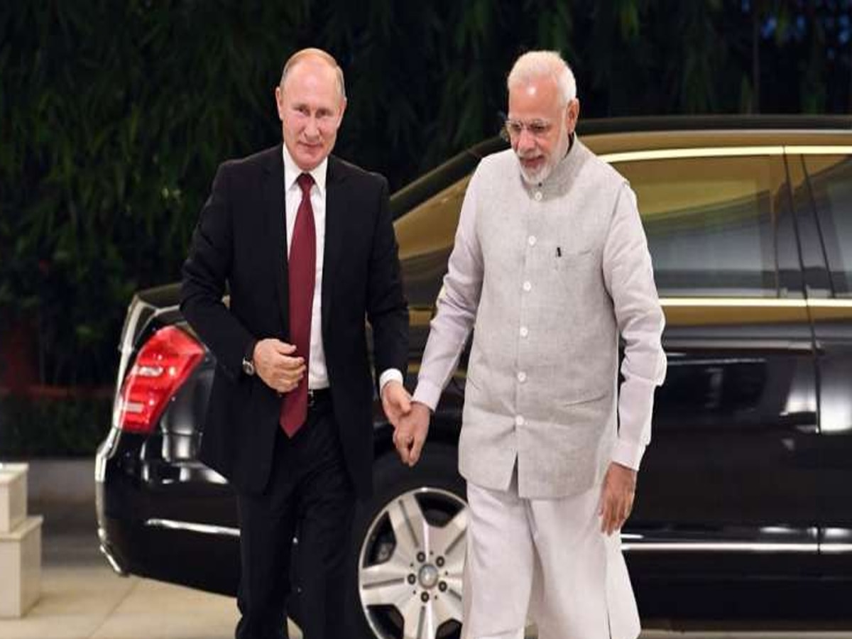 Vladimir Putin: व्लादिमीर पुतिन की कार का पीएम मोदी से है खास कनेक्शन, खुद रूसी राष्ट्रपति ने किया खुलासा!