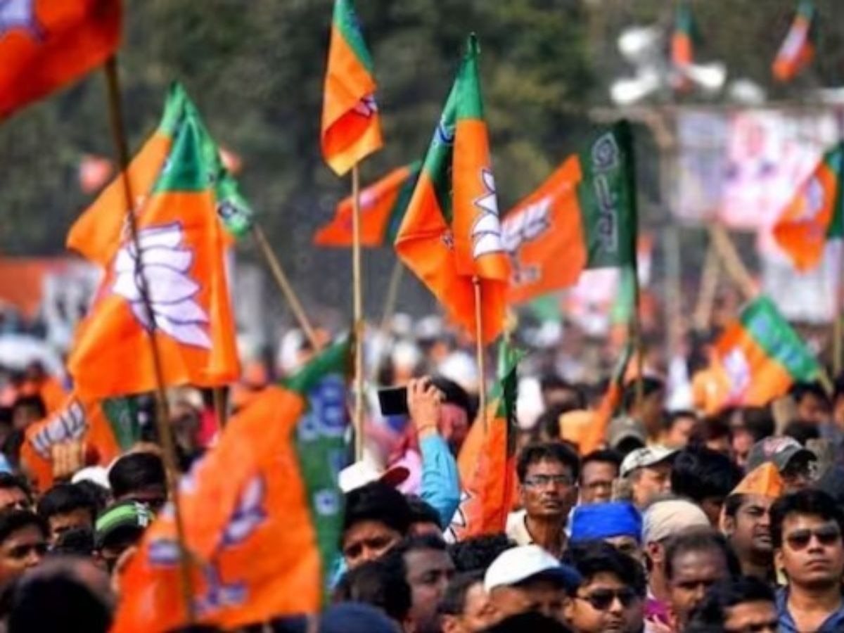 MP में BJP को लगा बड़ा झटका, संघ से जुड़े दिग्गज नेता ने दिया इस्तीफा, निर्दलीय चुनाव लड़ने का ऐलान
