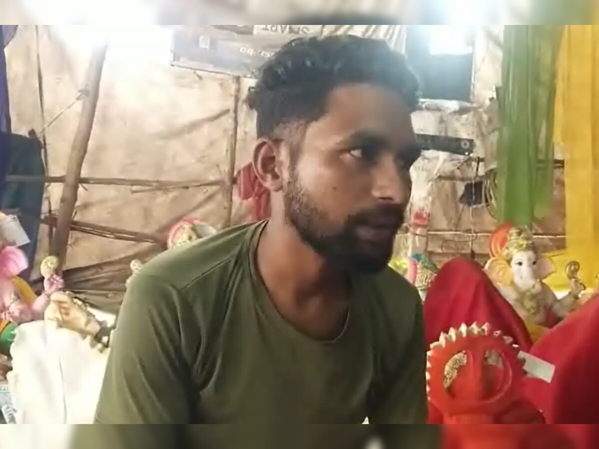 Ganesh Chaturthi 2023: पठानकोट में राजस्थान से आए मूर्तिकार बना रहे इको फ्रैंडली गणपती की मूर्ति