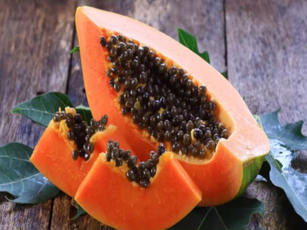 Papaya Seed Benefit: पपीते के बीज से बॉलीवुड एक्ट्रेस की तरह हो जाएंगे बाल, ऐसे करें इस्तेमाल