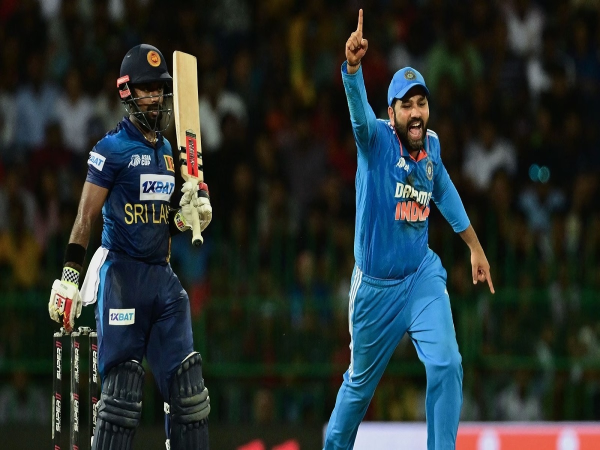 IND Vs SL Asia Cup Final Live Streaming: श्रीलंका ने टॉस जीतकर पहले बल्लेबाजी चुनी, कोहली-बुमराह की टीम में वापसी IND Vs SL Asia Cup Final Live Streaming: श्रीलंका ने टॉस जीतकर पहले बल्लेबाजी चुनी, कोहली-बुमराह की टीम में वापसी